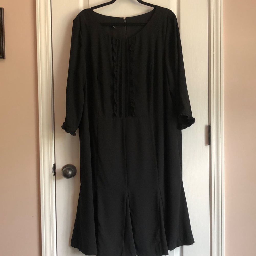Beautiful plus size Talbots  black dress 18w